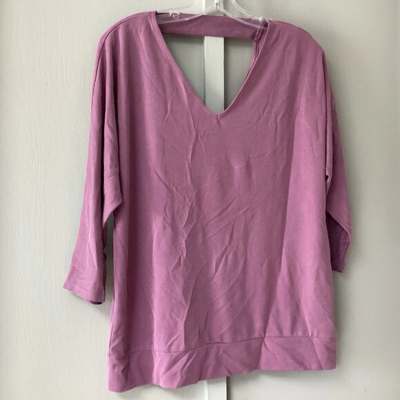 Tahari Women’s Small Top Blouse Dolman Sleeve Mauve Lilac V Neckline Pull On - Picture 1 of 8